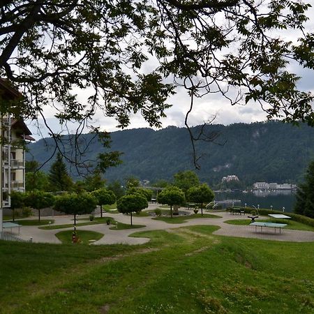 Panoramablickhotel - Lakeview Apartments Annenheim Buitenkant foto
