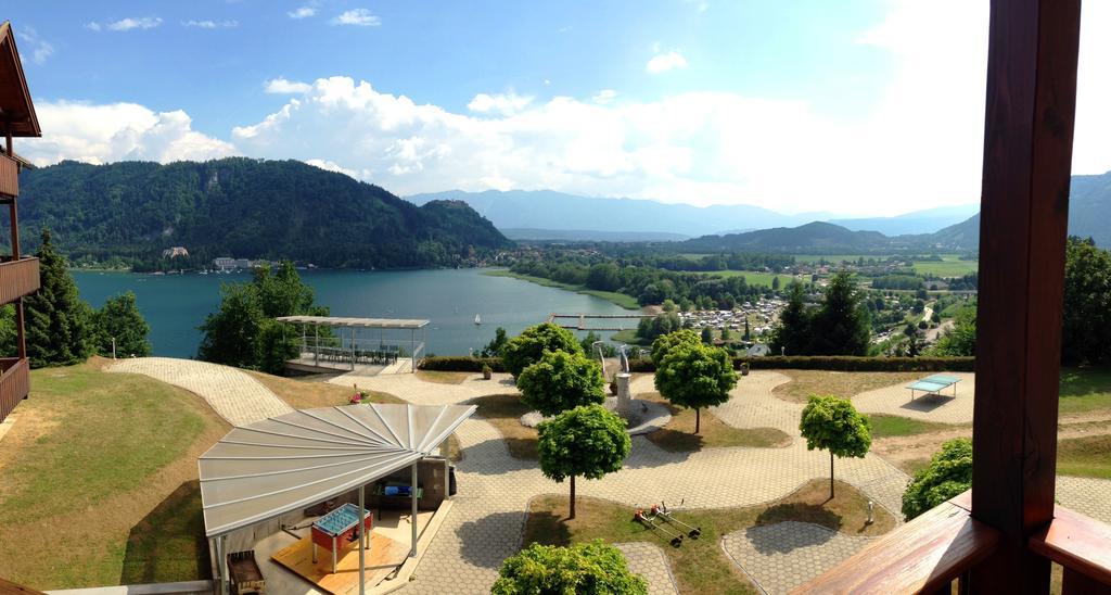 Panoramablickhotel - Lakeview Apartments Annenheim Kamer foto