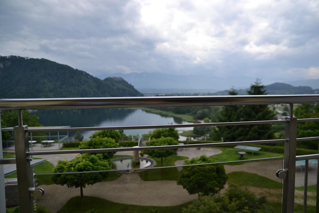 Panoramablickhotel - Lakeview Apartments Annenheim Buitenkant foto